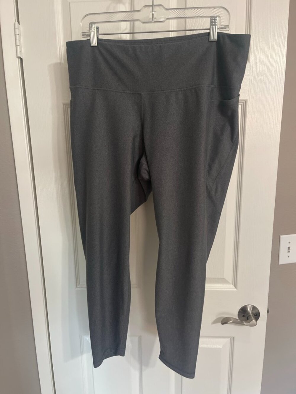 Old Navy PowerSoft High-Rise Gray Cropped Leggings XXL